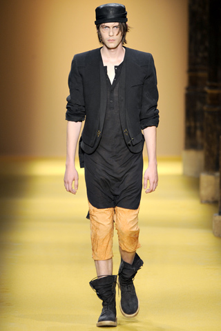 Ann Demeulemeester / - 2012